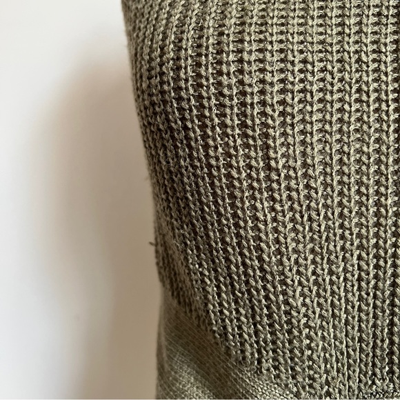 Love Tree Knotted Twist Front Knitted Cami in Olive Green Size Large - Picture 4 of 6